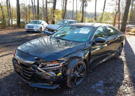 2021 Honda Accord Sport 2.0T z USA, uszkodzony, nr VIN 1HGCV2F33MA010888